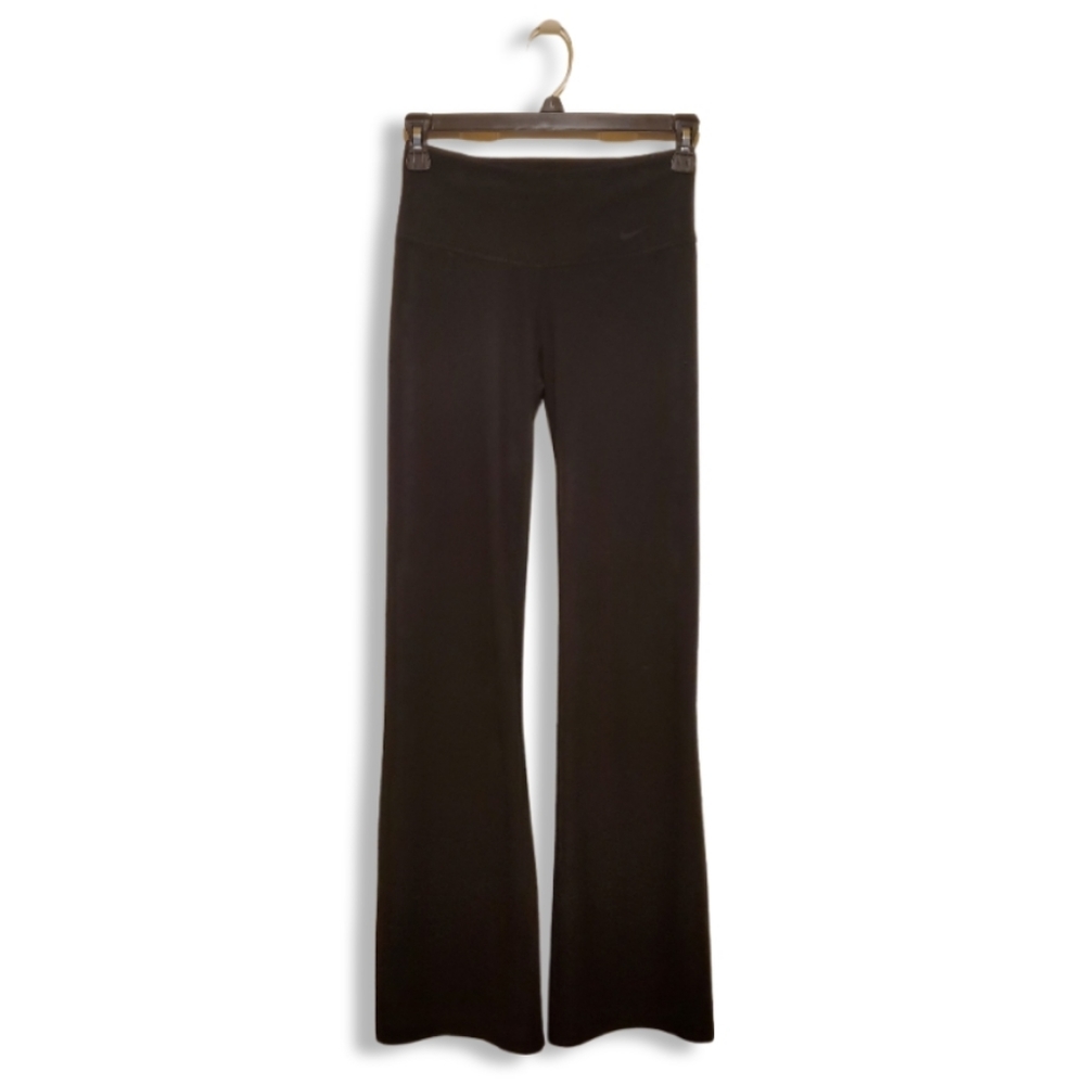 Nike DRI-FIT flare workout pants Size: xs short